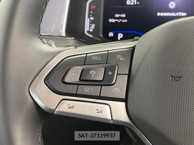 VolksWagen T-ROC 2026-02 8222477-7