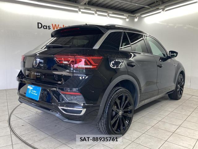 VolksWagen T-ROC 2021-04 8222481-15