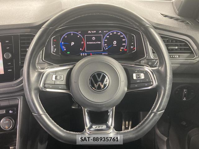 VolksWagen T-ROC 2021-04 8222481-3