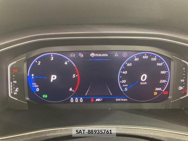 VolksWagen T-ROC 2021-04 8222481-6