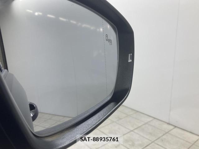 VolksWagen T-ROC 2021-04 8222481-8