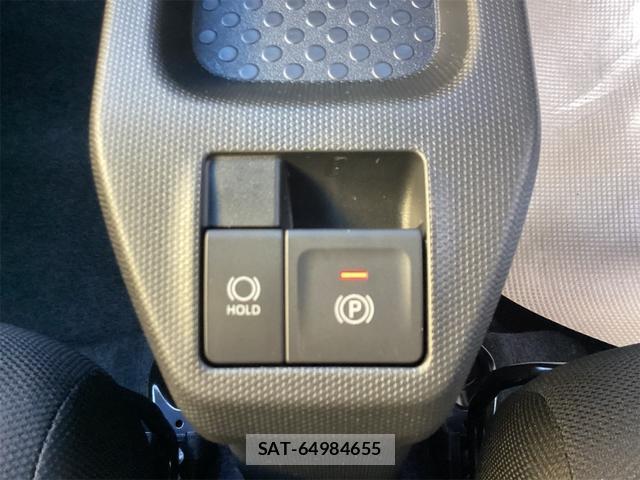 Daihatsu TAFT 2025-10 8216834-9