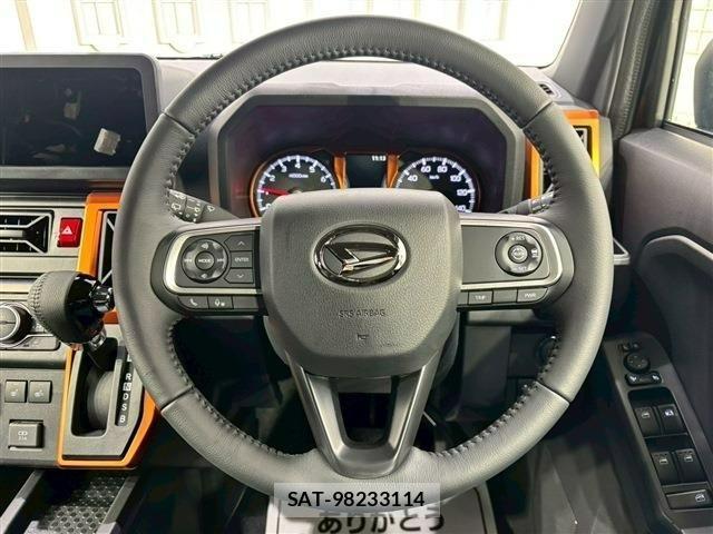 Daihatsu TAFT 2025-11 8216892-5