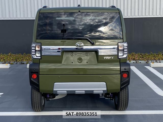 Daihatsu TAFT 2026-02 8217230-1