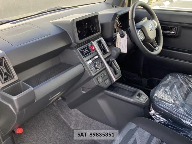 Daihatsu TAFT 2026-02 8217230-4