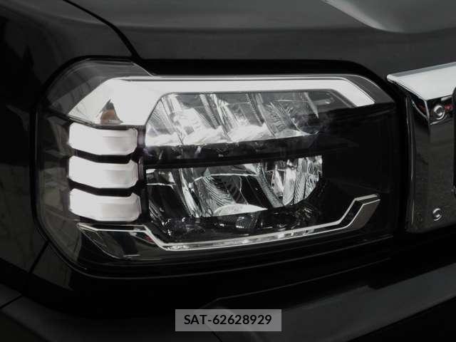 Daihatsu TAFT 2025-07 8218172-3