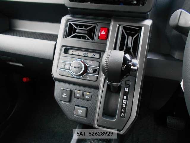 Daihatsu TAFT 2025-07 8218172-8