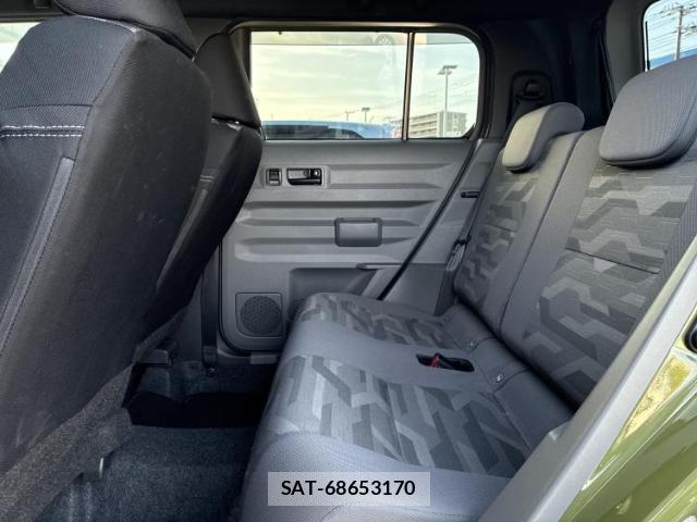 Daihatsu TAFT 2021-11 8218336-6