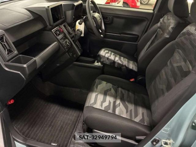 Daihatsu TAFT 2025-01 8218599-4