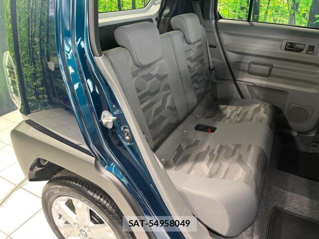 Daihatsu TAFT 2024-08 8219734-8