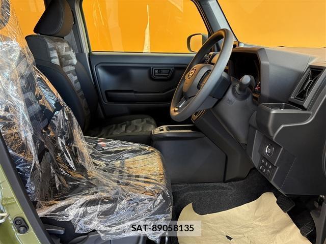 Daihatsu TAFT 2025-10 8221033-13