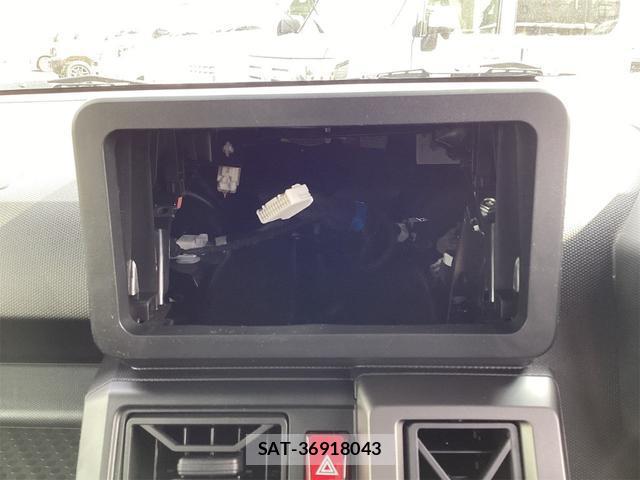 Daihatsu TAFT 2025-12 8221046-2
