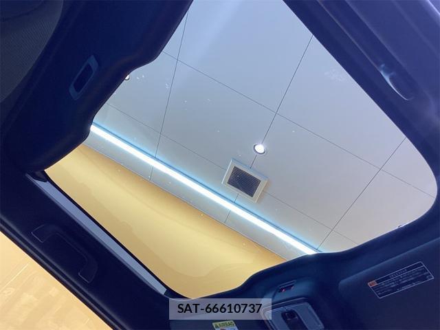 Daihatsu TAFT 2025-12 8221298-1