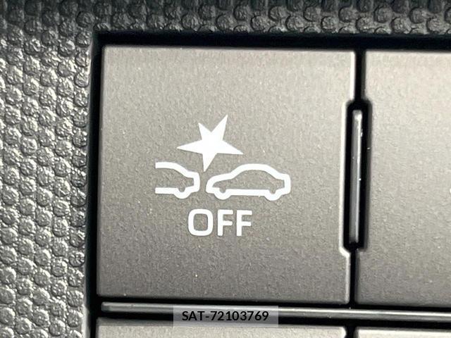 Daihatsu TAFT 2025-02 8223993-4