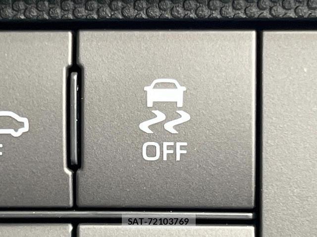 Daihatsu TAFT 2025-02 8223993-6
