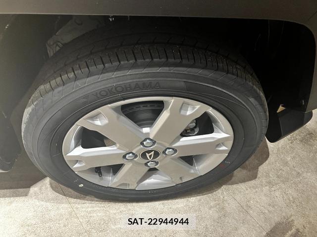 Daihatsu TAFT 2025-12 8224242-18