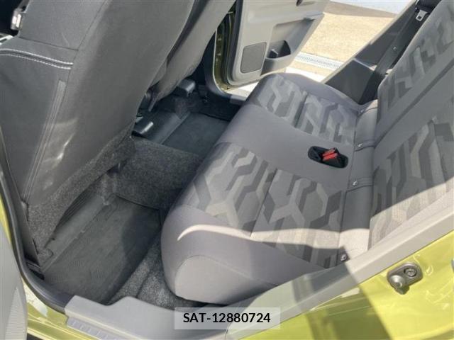 Daihatsu TAFT 2023-09 8225192-6