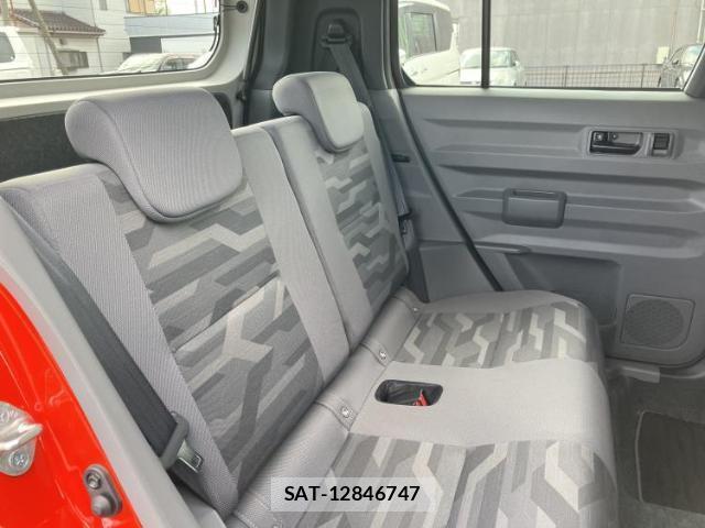 Daihatsu TAFT 2020-07 8225199-5