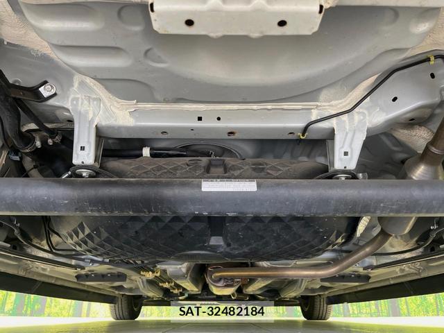 Toyota TANK 2017-08 8216280-18