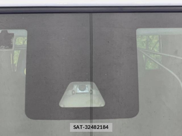 Toyota TANK 2017-08 8216280-6