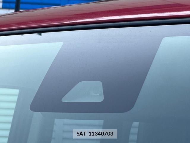 Toyota TANK 2017-09 8217135-4