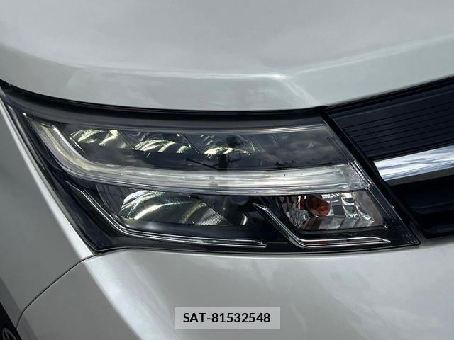 Toyota TANK 2018-05 8219675-13