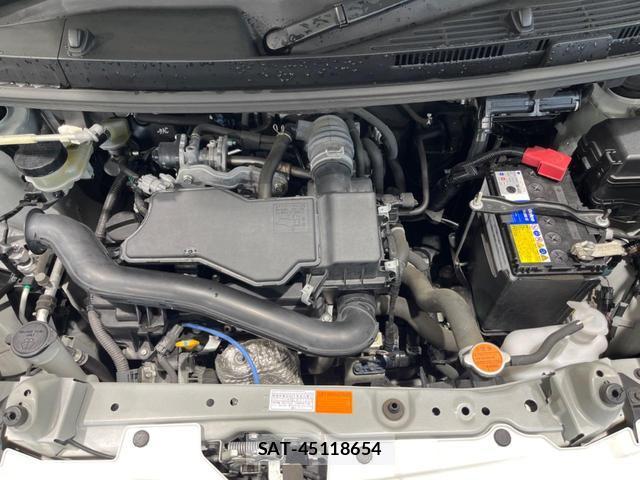 Toyota TANK 2020-01 8219716-17