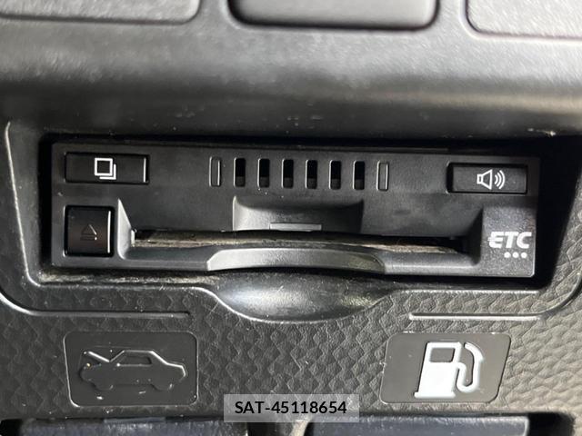 Toyota TANK 2020-01 8219716-5