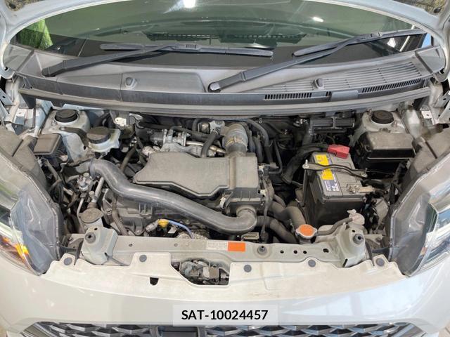 Toyota TANK 2017-09 8220328-17