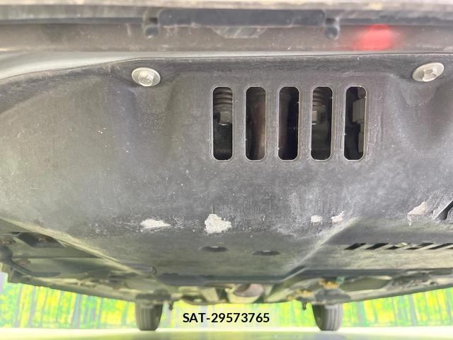 Toyota TANK 2017-01 8220960-15