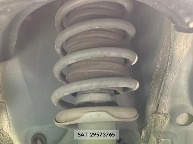 Toyota TANK 2017-01 8220960-16