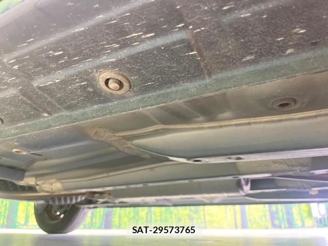 Toyota TANK 2017-01 8220960-18