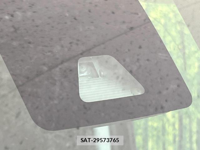 Toyota TANK 2017-01 8220960-5