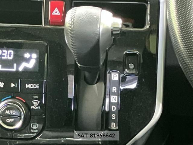 Toyota TANK 2018-04 8221587-17