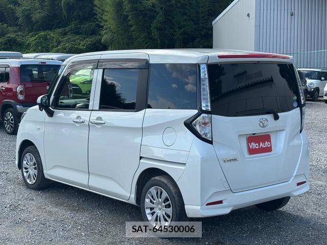 Toyota TANK 2017-02 8221885-4