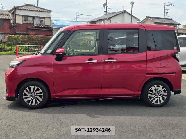 Toyota TANK 2017-09 8223408-15