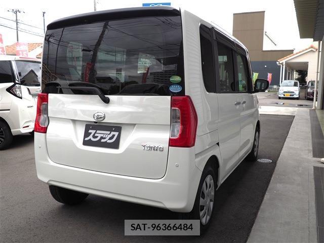 Daihatsu TANTO 2018-10 8216081-3