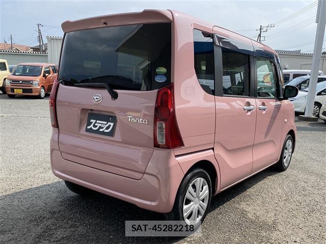 Daihatsu TANTO 2020-11 8216088-5
