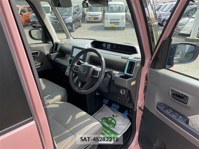 Daihatsu TANTO 2020-11 8216088-8