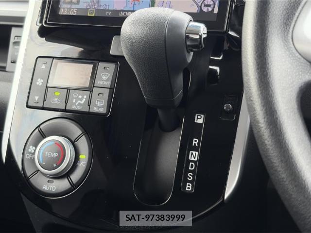 Daihatsu TANTO 2019-06 8216697-16