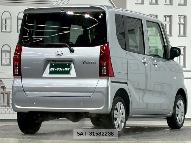 Daihatsu TANTO 2025-12 8216898-15