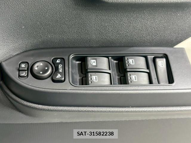 Daihatsu TANTO 2025-12 8216898-7