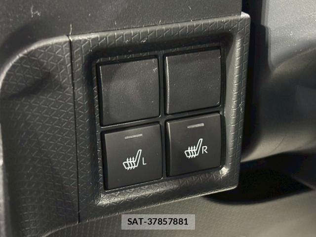 Daihatsu TANTO 2025-12 8216899-4