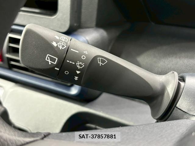 Daihatsu TANTO 2025-12 8216899-8