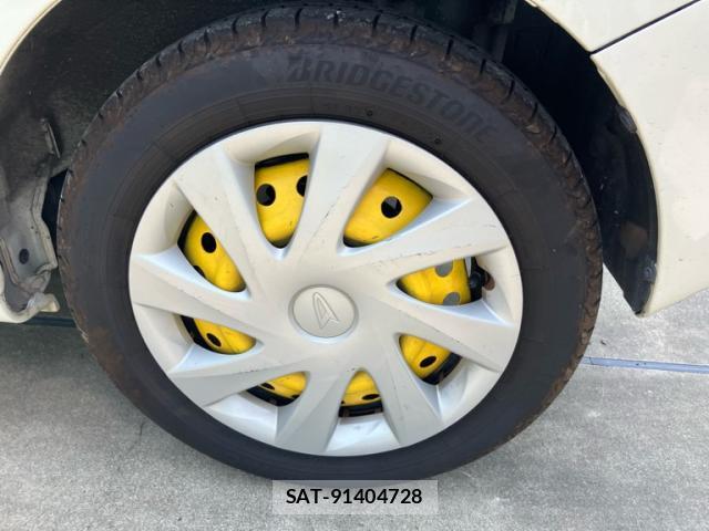 Daihatsu TANTO 2014-06 8217128-4