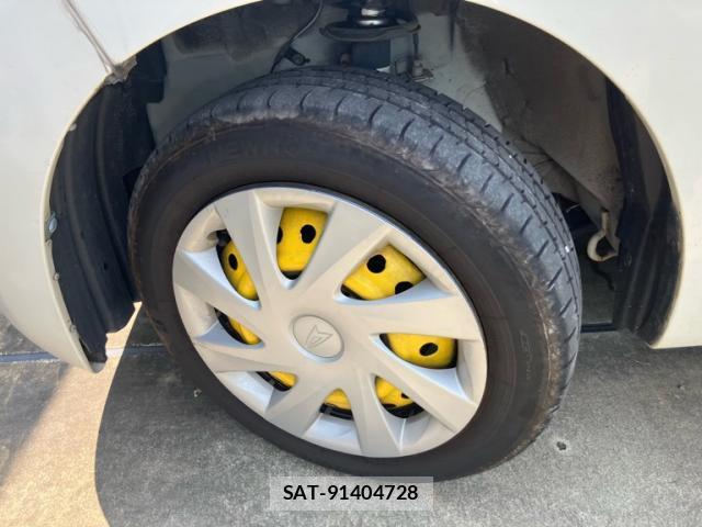 Daihatsu TANTO 2014-06 8217128-5