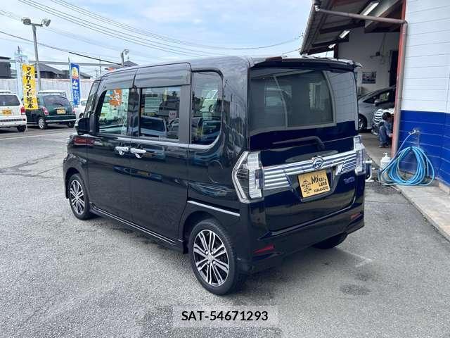 Daihatsu TANTO 2017-02 8217151-1
