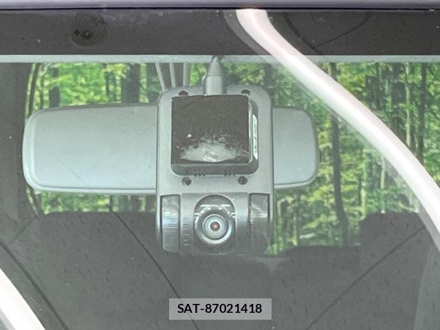 Daihatsu TANTO 2016-05 8217183-5