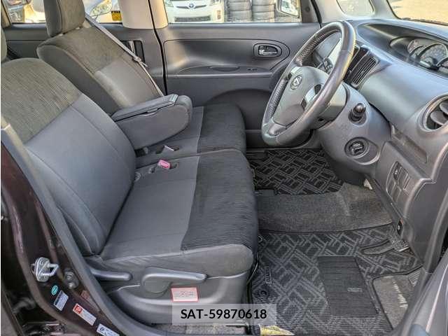 Daihatsu TANTO 2011-06 8217219-10