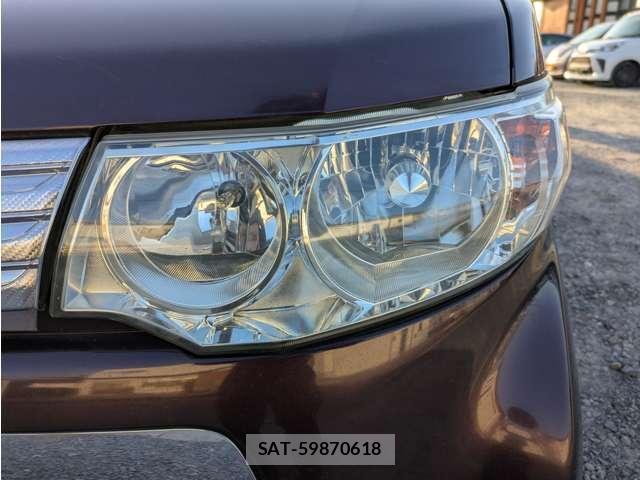 Daihatsu TANTO 2011-06 8217219-8